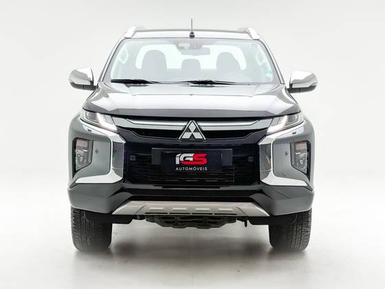 MITSUBISHI L200 TRITON 2.4 16V TURBO DIESEL SPORT HPE-S CD 4P 4X4 AUTOMÁTICO